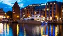 Catamaran SKYLARK -  At The Quay